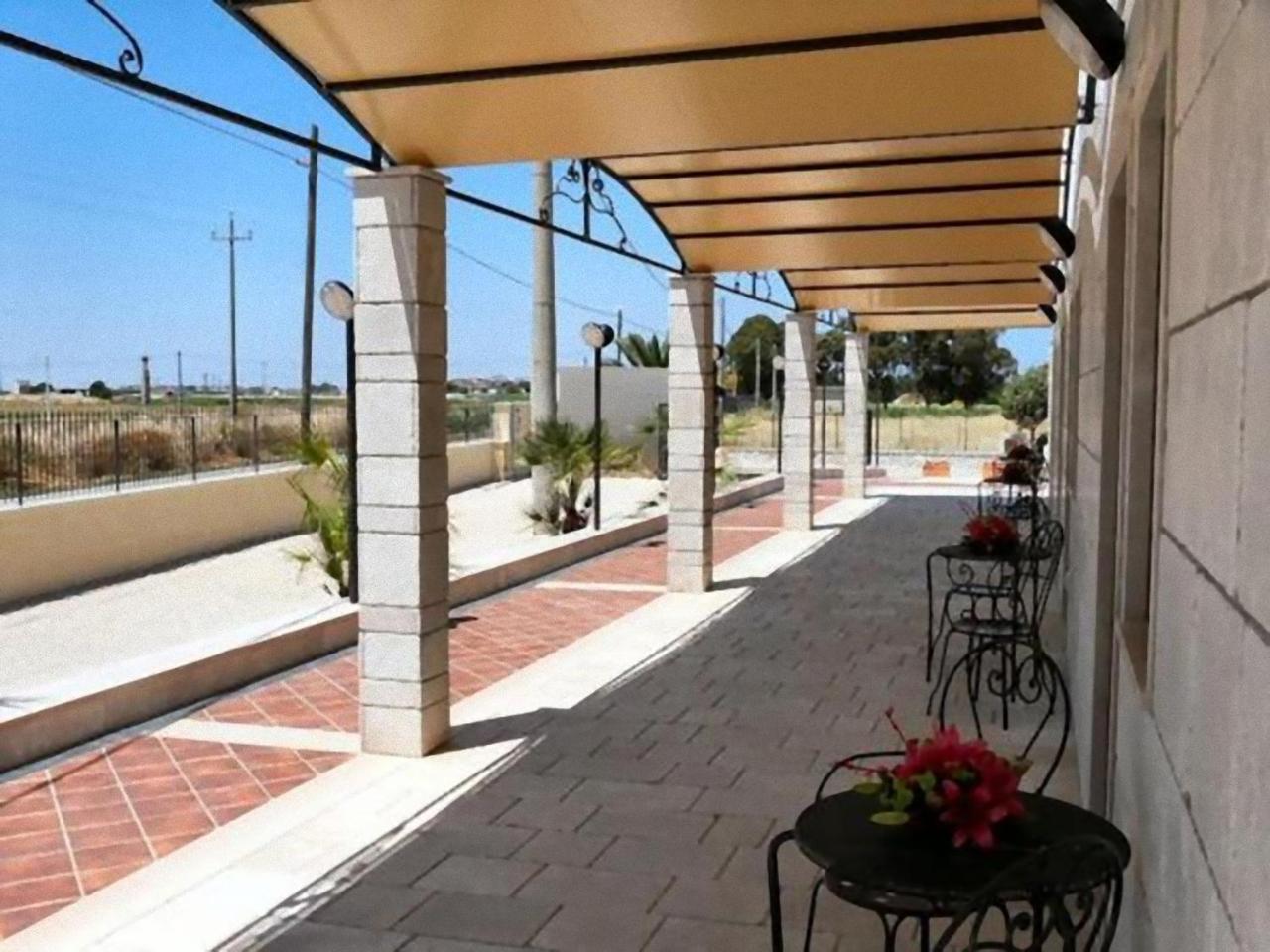 Residence Bandiera Gialla Margherita Di Savoia Buitenkant foto