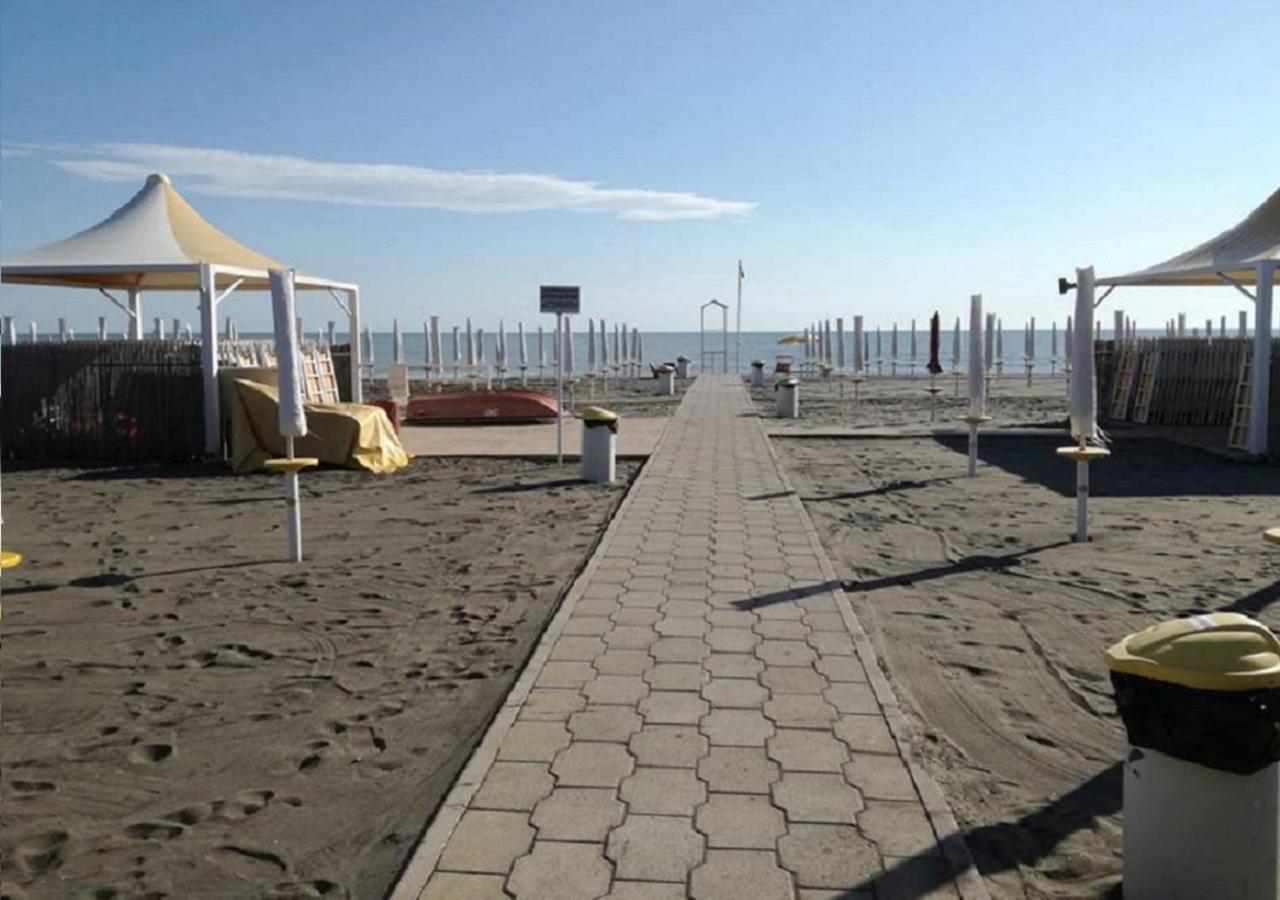 Residence Bandiera Gialla Margherita Di Savoia Buitenkant foto